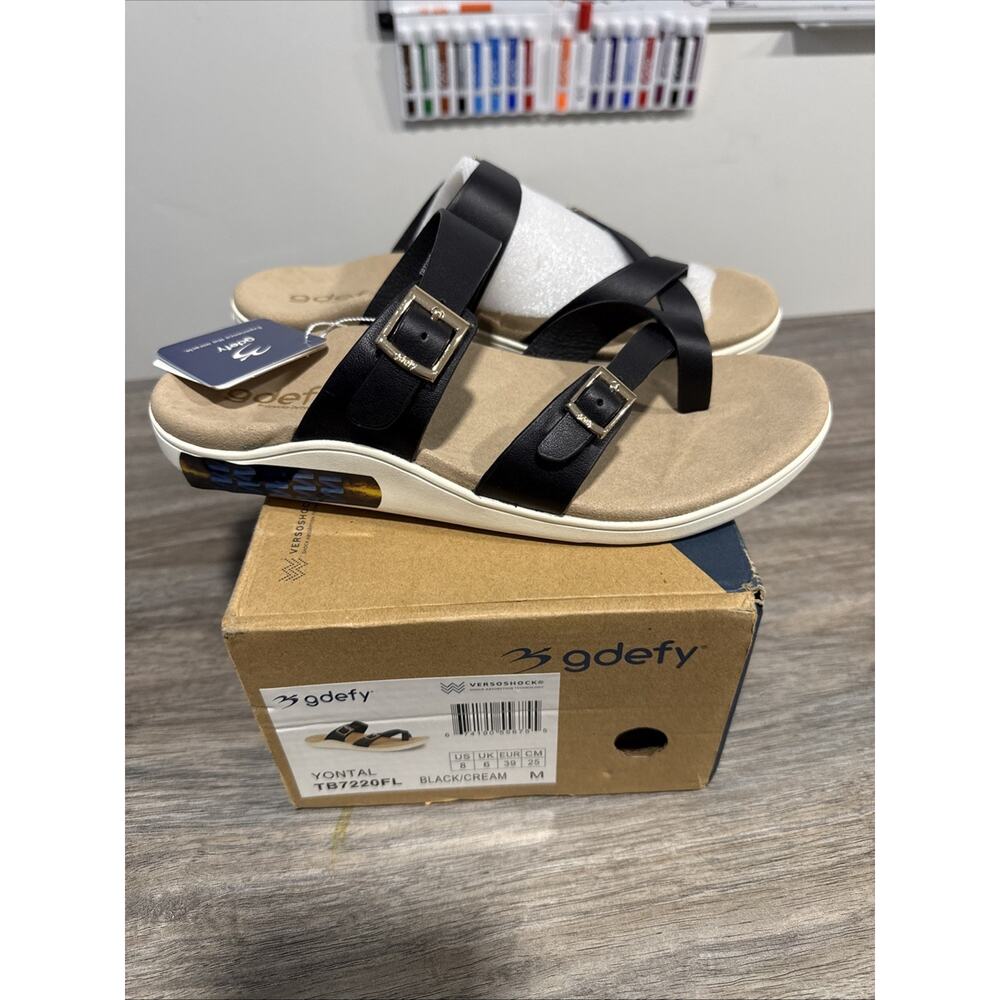 Gravity Defyer Sandals Womens 8 Yontal gdefy Black Strappy Leather Toe Loop